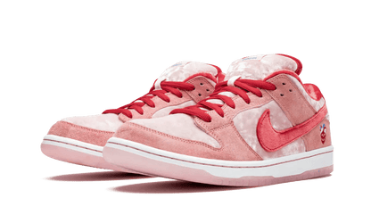 Nike SB Dunk Low StrangeLove